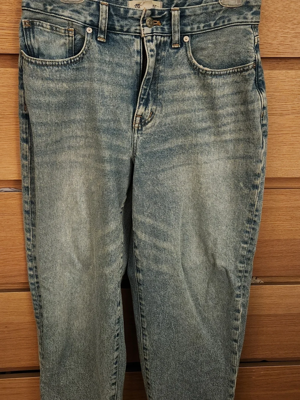 Madewell Women's Straight Leg Jeans in Faded Blue Wash